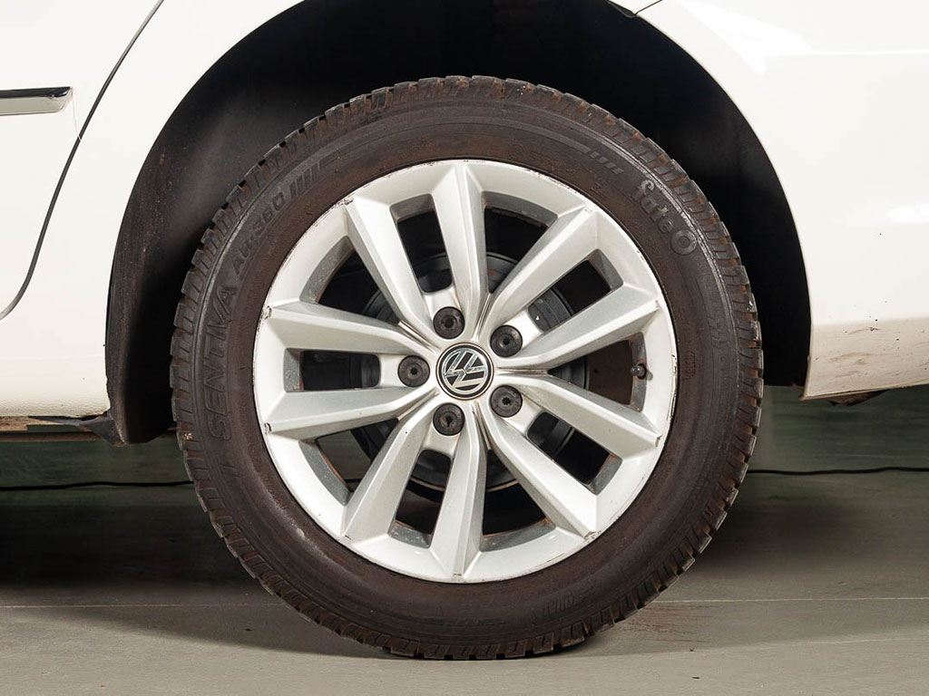 Usados Certificados Volkswagen Suran 1.6 Highline Msi 110cv