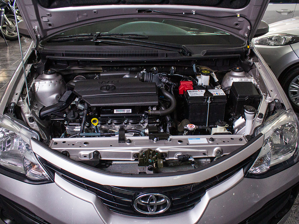 Usados Certificados Toyota Etios 1.5 4 Ptas X 6mt L/18
