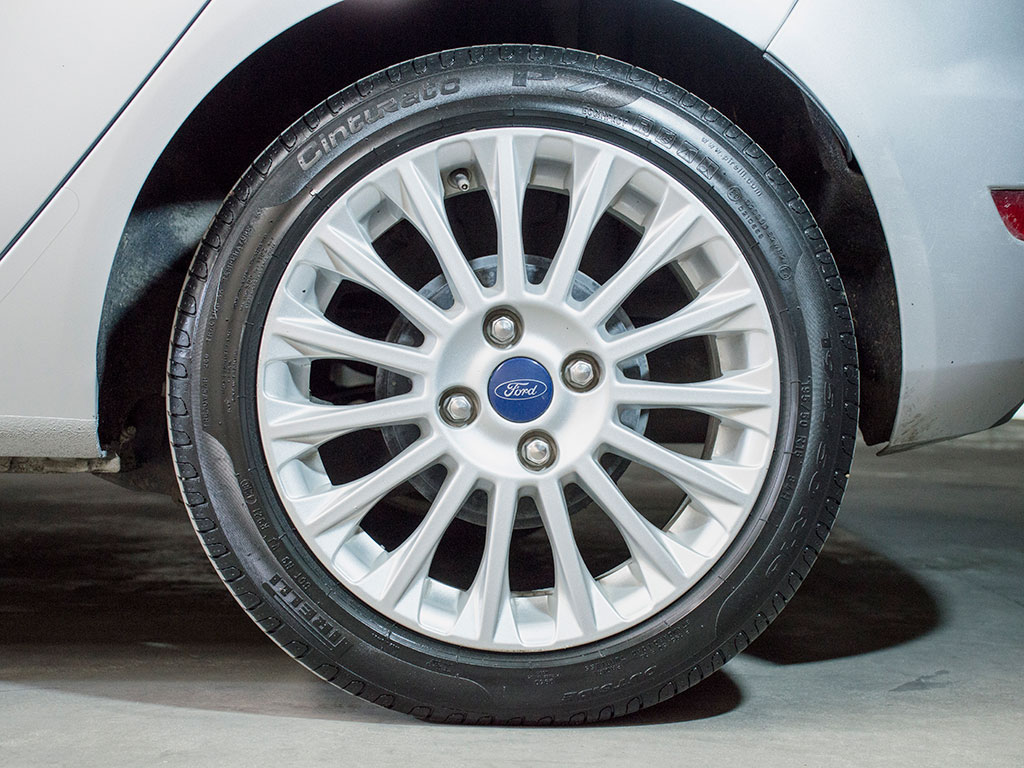 Usados Certificados Ford Fiesta kinetic 1.6 Se