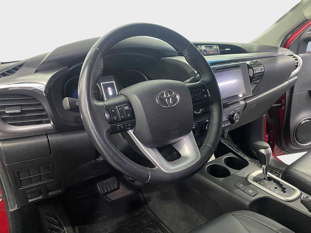 Usados Certificados Toyota Hilux pick-up 2.8 Cd Srx 177cv 4x4