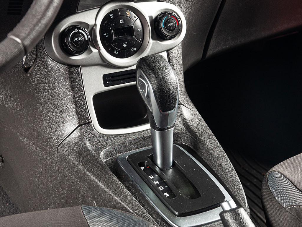 Usados Certificados Ford Fiesta kinetic 1.6 Se Plus Powershift 120cv