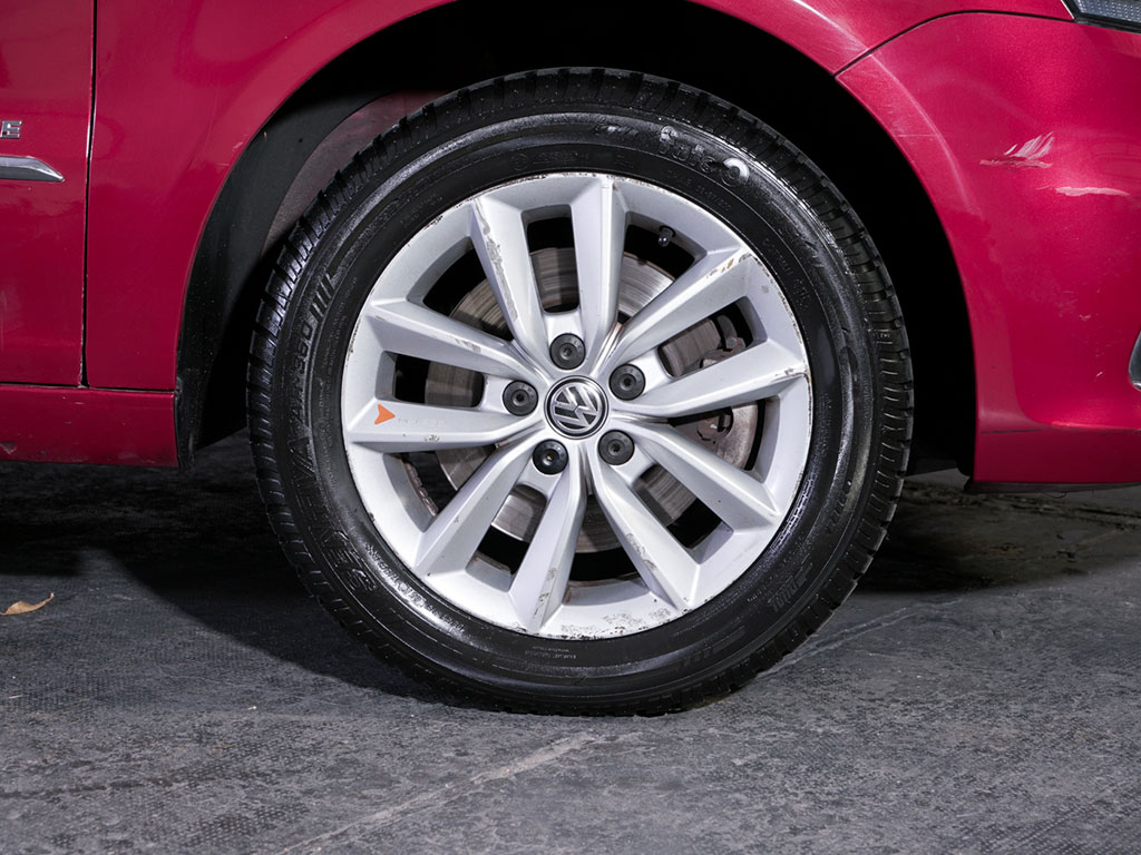 Usados Certificados Volkswagen Suran 1.6 Imotion Highline 110cv