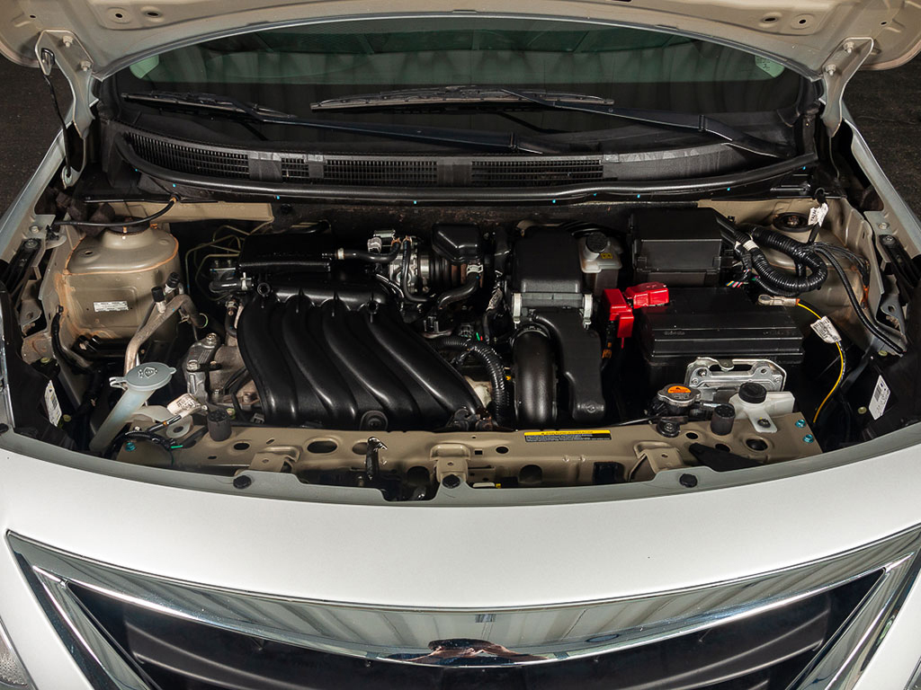 Usados Certificados Nissan Versa 1.6 Sense Pure Drive L15